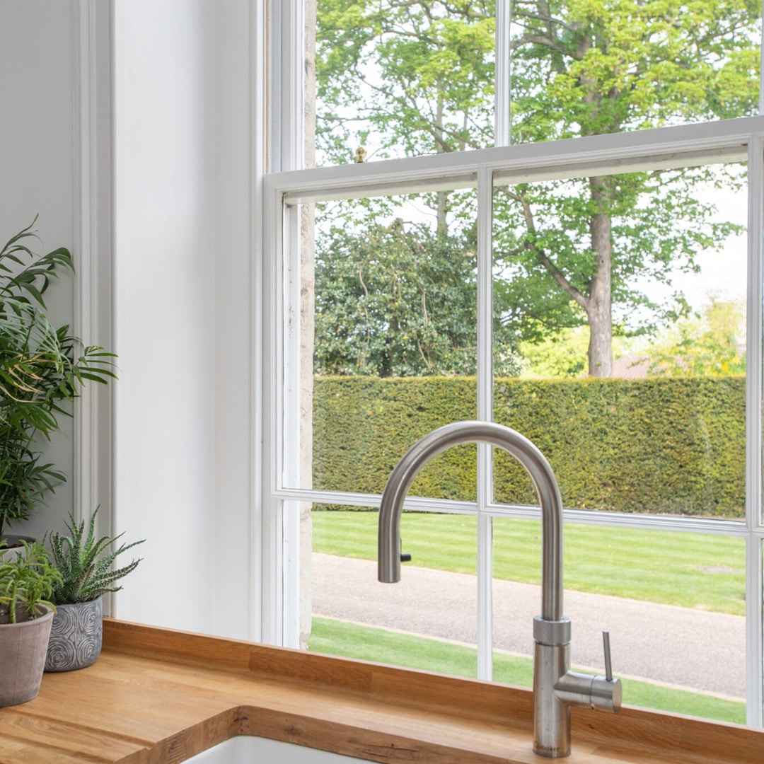 Sash Window Specialist Tips image